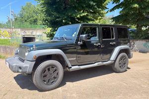 Jeep Wrangler Unlimited 2.8 crd Sahara auto