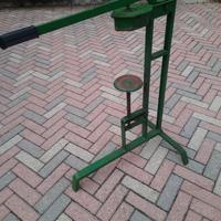 Macchina per tappare 