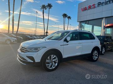 Volkswagen Tiguan 2.0 TDI 150 CV SCR DSG Elegance