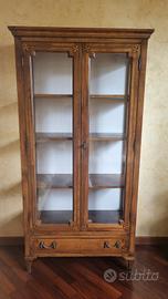 Vetrina in legno massello