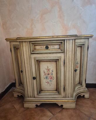 Credenza in stile classico veneziano