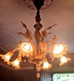 Antico lampadario di Murano