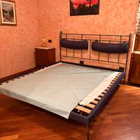 Letto matrimoniale in ferro battuto