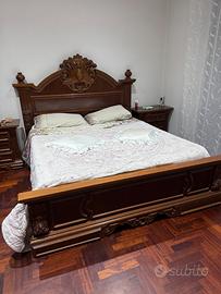 Camera matrimoniale-stile classico