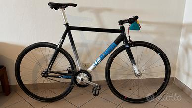 Cinelli Mash Histogram