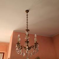 lampadario con gocce di cristallo 