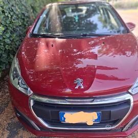 Peugeot 208 neopatentati