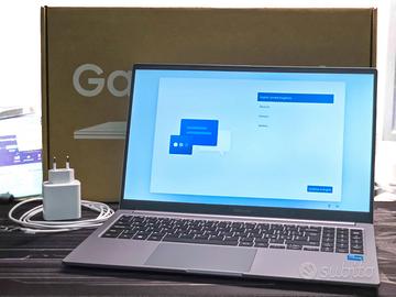 Notebook Samsung Galaxy Book4 - I3, 8GB, 256GB SSD