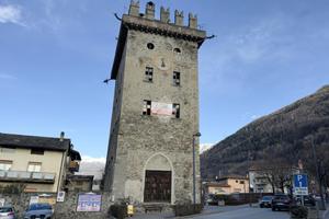 CASA INDIPENDENTE A TIRANO