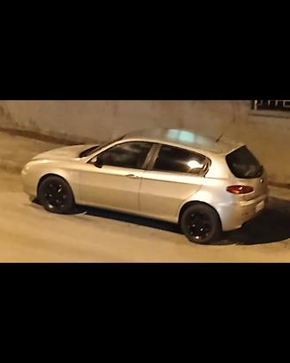Alfa Romeo 147