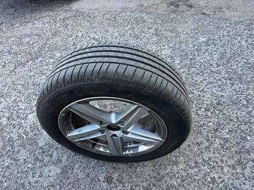Cerchi completi di pneumatici Audi