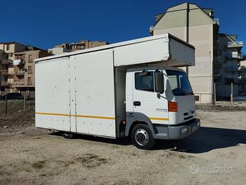 Nissan atleon autonegozio