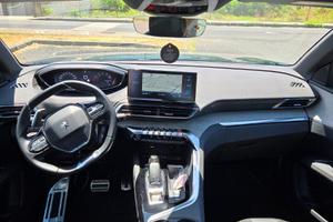 auto pari al nuovo 3008 gt line