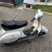 Vespa 50 special