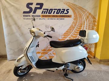 Piaggio Vespa 125 LX