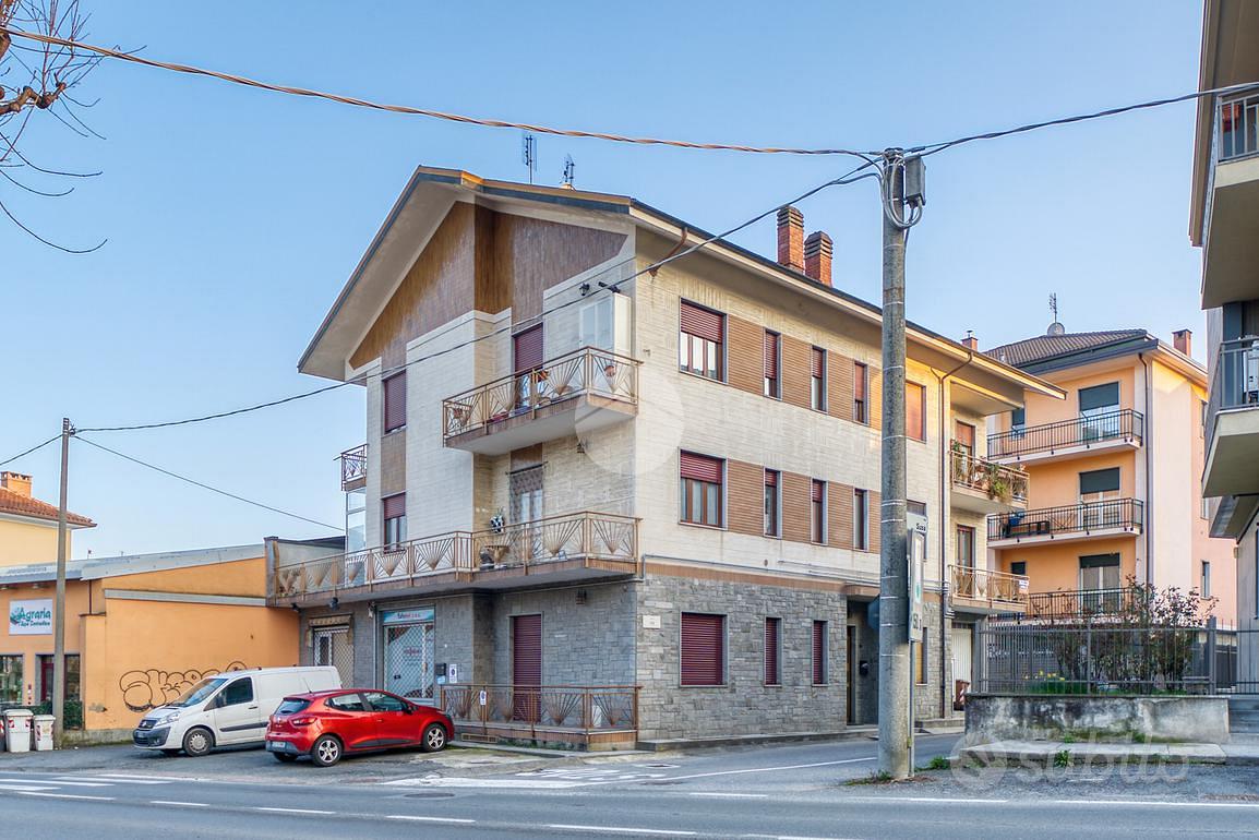 3 LOCALI A GIAVENO - Vista 3