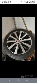 Cerchi Jaguar 19" complimenti di gomme 