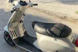 Piaggio Vespa 50 S - 2016