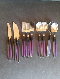 Set posate in acciaio manico viola nero vintage
