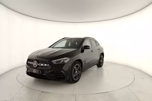 MERCEDES-BENZ GLA 180 d