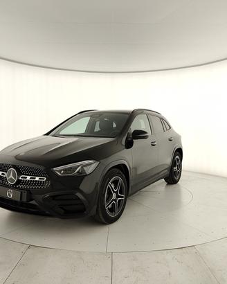MERCEDES-BENZ GLA 180 d