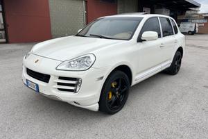 Porsche Cayenne 4.8 S