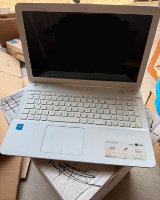 💻 ASUS VivoBook Max X541N –per ricambi