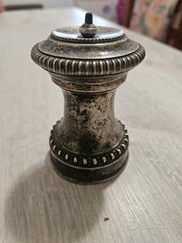 Antico macinapepe Peugeot Frères Breveté S.G.D.G.