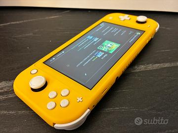 Nintendo Switch Lite gialla NUOVA !!