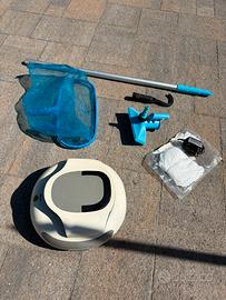 Robot piscina ed accessori pulizia