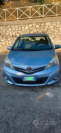 TOYOTA Yaris - 2014