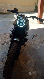 cafè racer Suzuki katana 550cc
