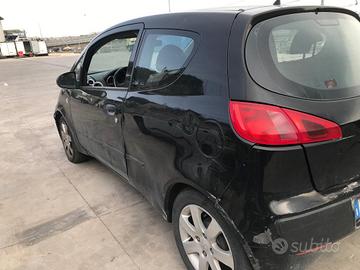 RICAMBI USATI AUTO MITSUBISHI Colt CZ3 OM 639.939