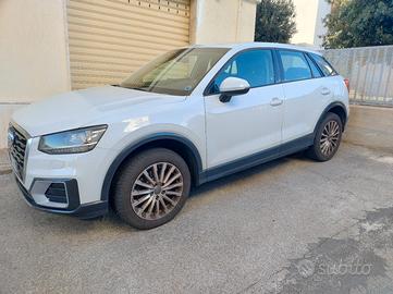 Audi Q2 1.6 TDI 115 CV  Design Full Optional NO Ad