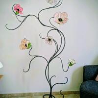 Piantana in ferro battuto artigianale