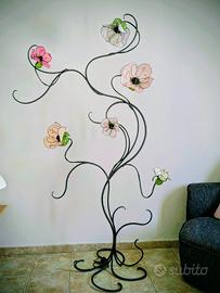 Piantana in ferro battuto artigianale