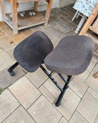 sedia ergonomica con appoggio