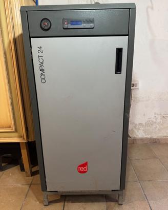 Caldaia Pellet MCZ 24kW  + Termosifoni