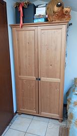 Armadio in legno Ikea misure 100x60x185 cm