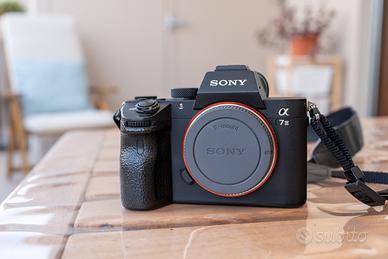 Sony Alpha 7 III / A7III – Solo corpo