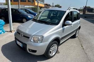 Fiat Panda 1.3 MJT 16V DPF 4x4 Climbing