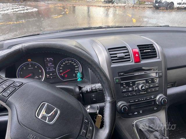 Honda Cr-V 2011 photo 3