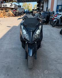 ricambi per Kymco Downtown 200i
