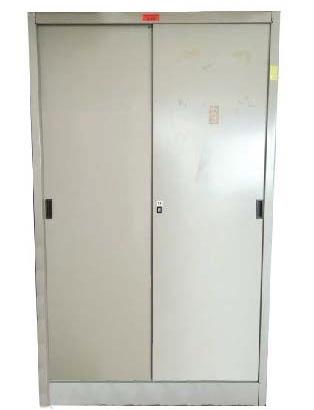 Armadio in metallo - ante scorrevoli