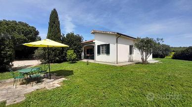 Villa di 150 m² con più di 5 locali a Tarquinia