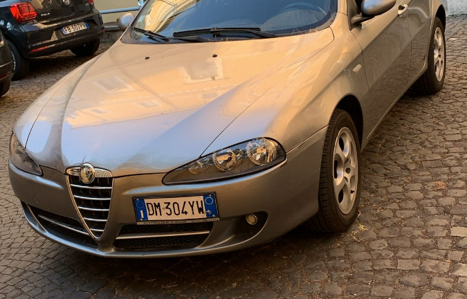 Alfa Romeo come da foto
