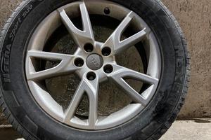 4 Cerchi audi compreso gomme al 90%