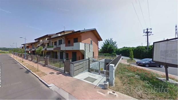 Garage a Capriate San Gervasio