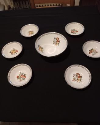Servizio di porcellana fine vintage da 7 pezzi