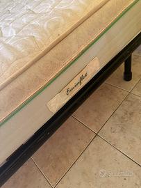 Matrimoniale Rete Doghe Legno + Materasso Eminflex